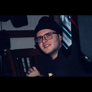 Meet your Posher, Wesley